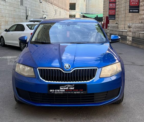 סקודה אוקטביה