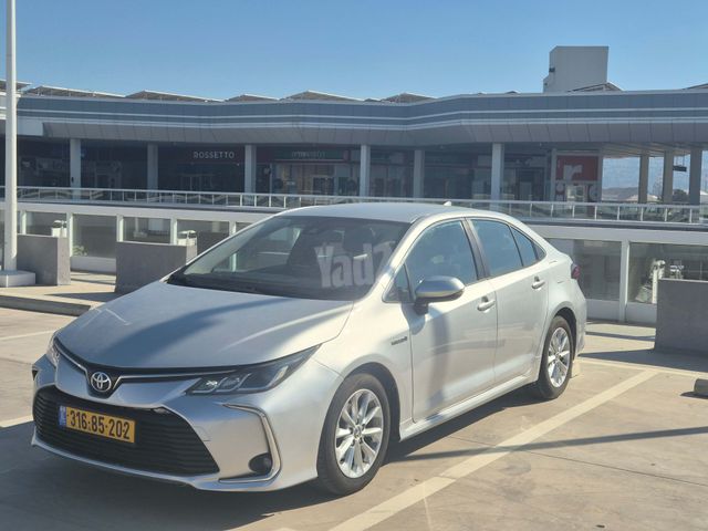 טויוטה קורולה
