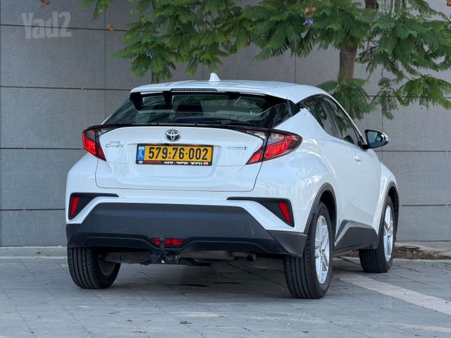 טויוטה C-HR