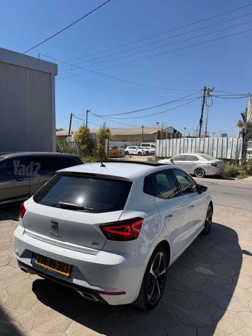 סיאט איביזה