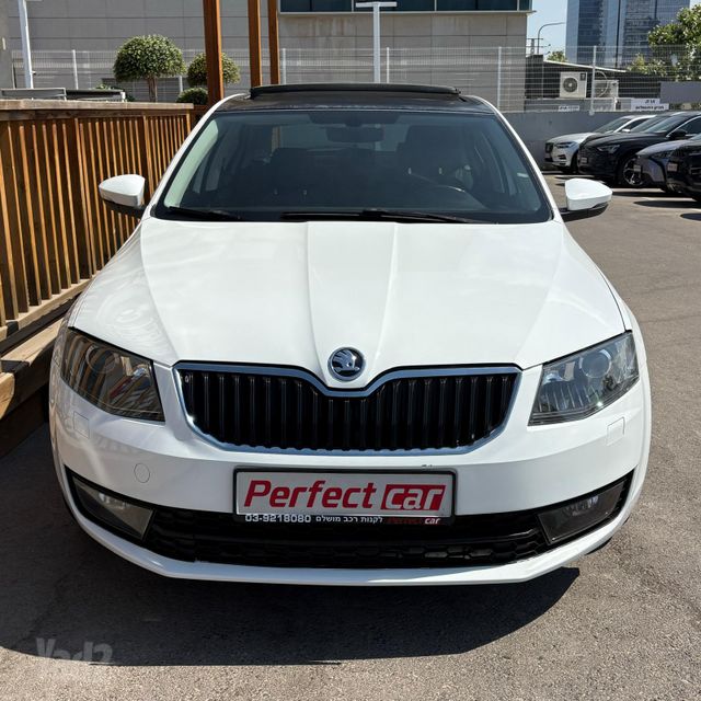 סקודה אוקטביה