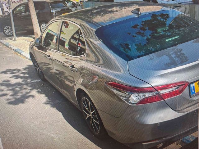 טויוטה קאמרי