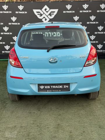 יונדאי i20