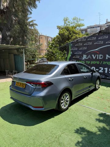 מודעת רכב טויוטה קורולה 2