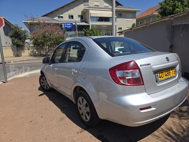 סוזוקי SX4