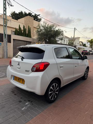 מיצובישי ספייס סטאר