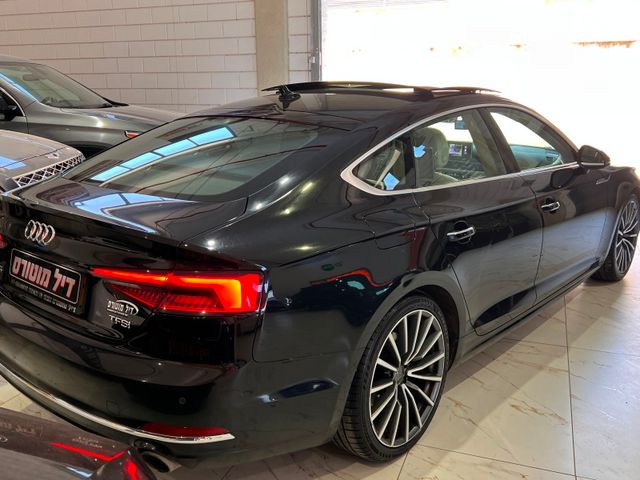 אאודי A5