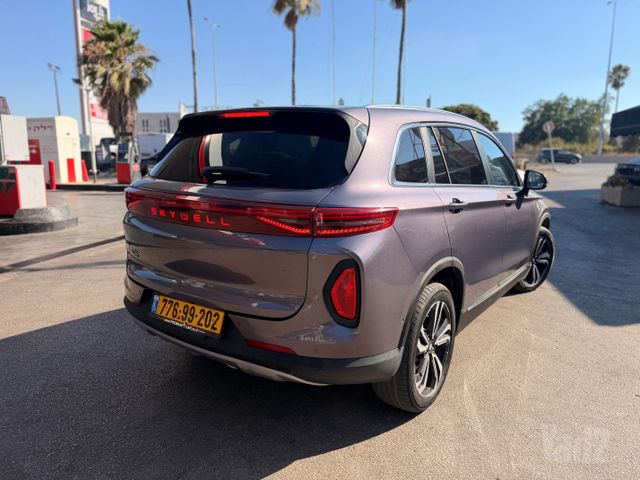 סקייוול ET5