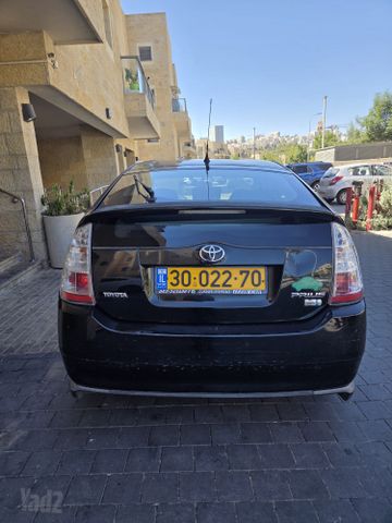 טויוטה פריוס