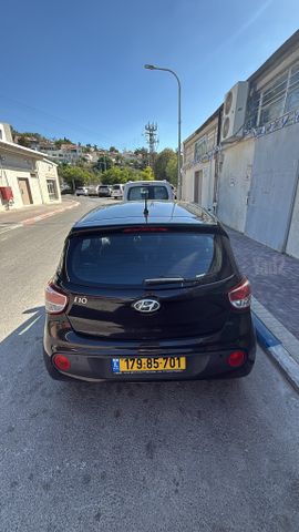 יונדאי i10