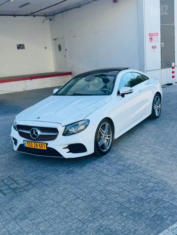 מודעת רכב מרצדס-בנץ E-class