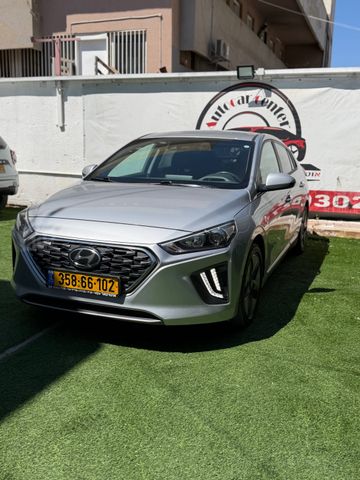 יונדאי איוניק