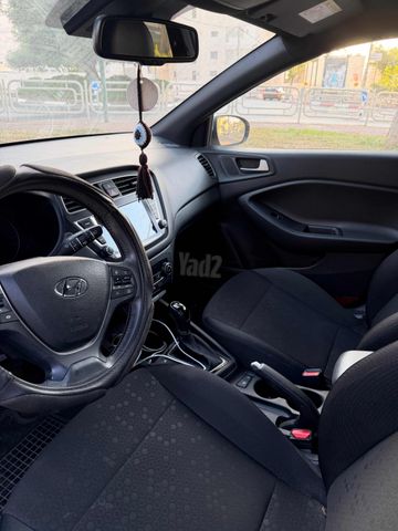יונדאי i20