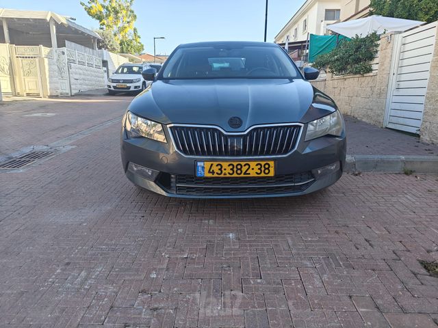 סקודה סופרב