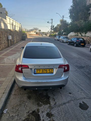 וולוו S60