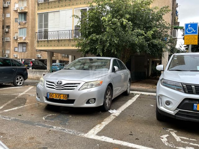 טויוטה קאמרי