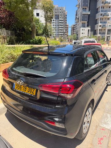 יונדאי i20