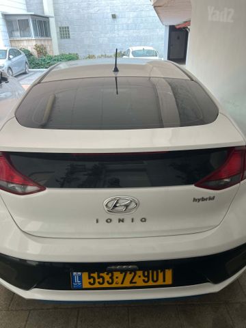יונדאי איוניק