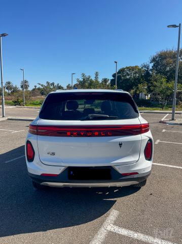 סקייוול ET5