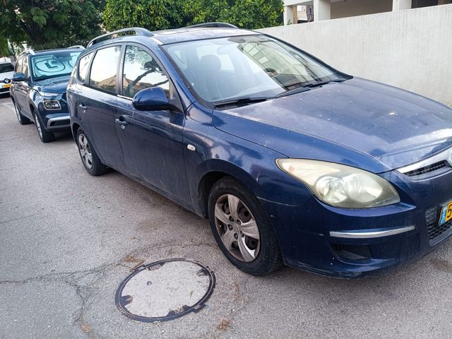 יונדאי i30