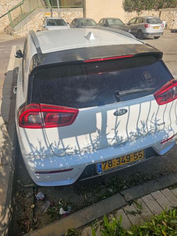 קיה נירו