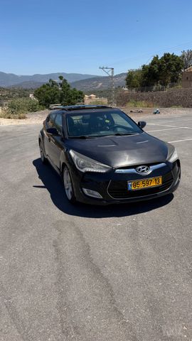 יונדאי ולוסטר