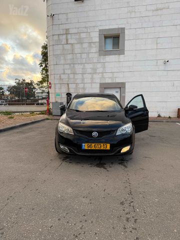 אם ג'י 350