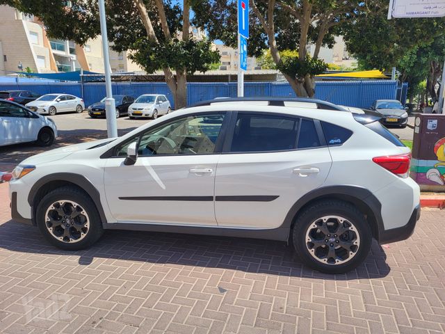 סובארו XV