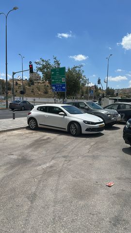 מודעת רכב פולקסווגן שירוקו