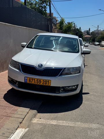 סקודה ראפיד