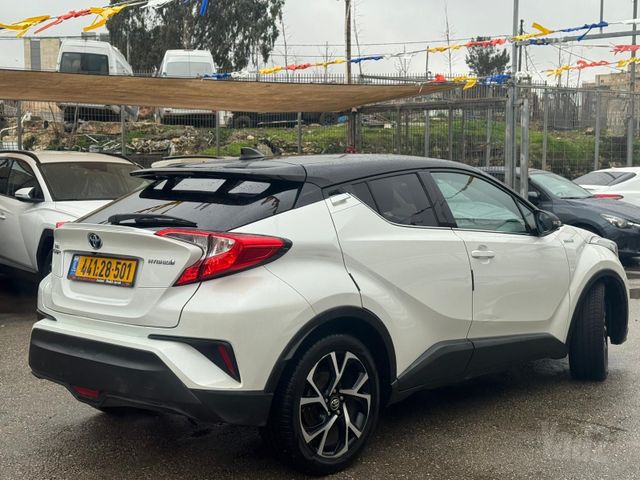 טויוטה C-HR