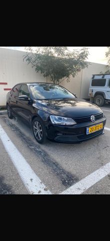 מודעת רכב פולקסווגן ג'טה