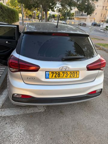 יונדאי i20
