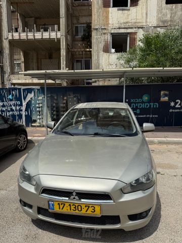 מיצובישי לנסר