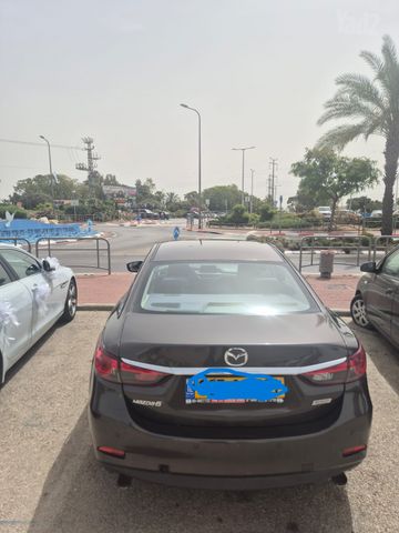 מאזדה 6