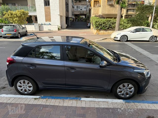 יונדאי i20