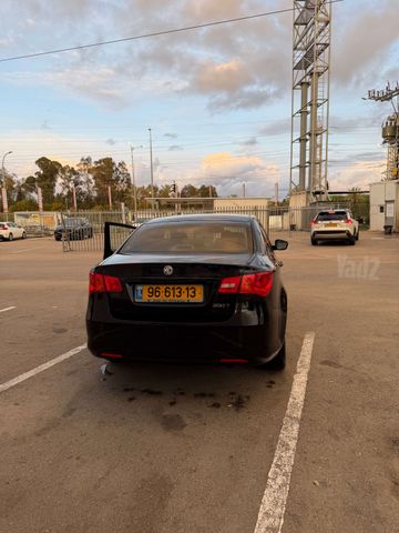 אם ג'י 350