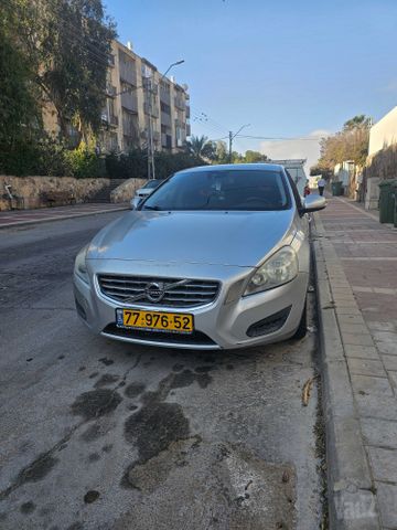וולוו S60