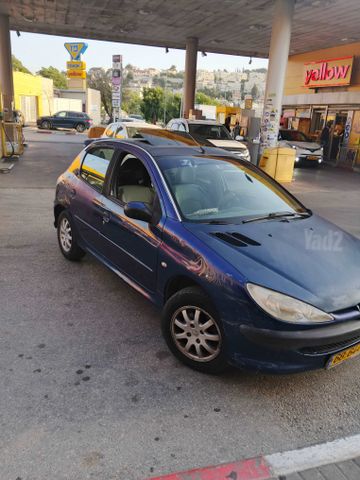 מודעת רכב פיג'ו 206