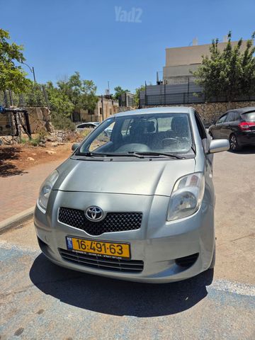 מודעת רכב טויוטה יאריס