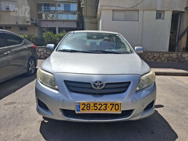 מודעת רכב טויוטה קורולה