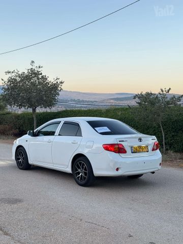 טויוטה קורולה