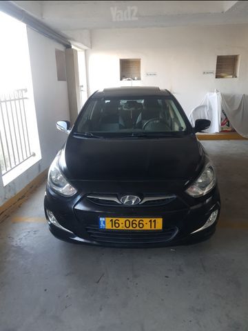 יונדאי אקסנט i25