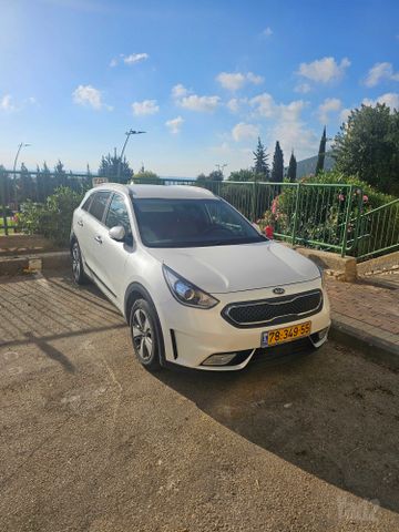 קיה נירו