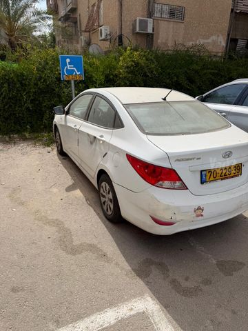 יונדאי אקסנט i25