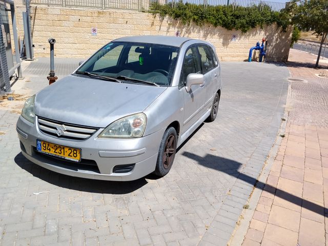 סוזוקי ליאנה
