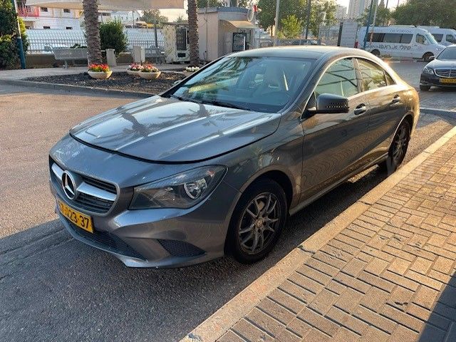 מרצדס-בנץ CLA