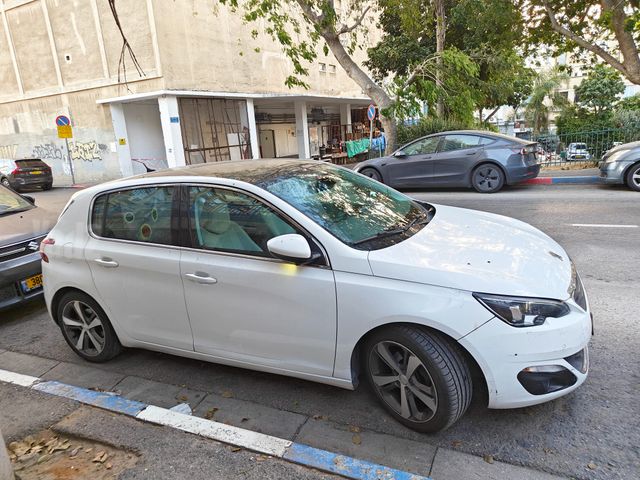 מודעת רכב פיג'ו 308