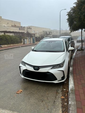 מודעת רכב טויוטה קורולה