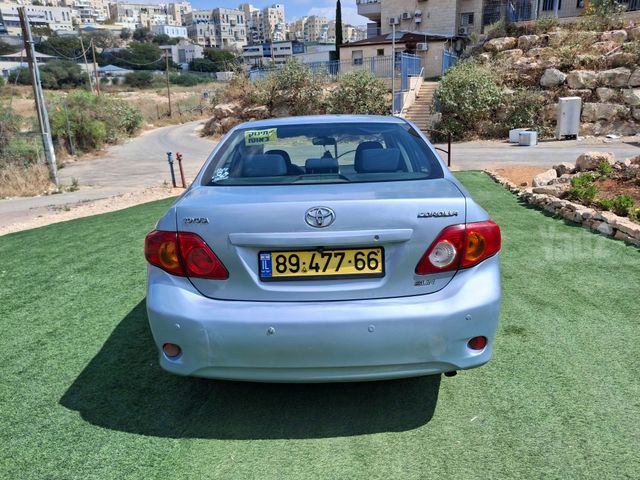 טויוטה קורולה